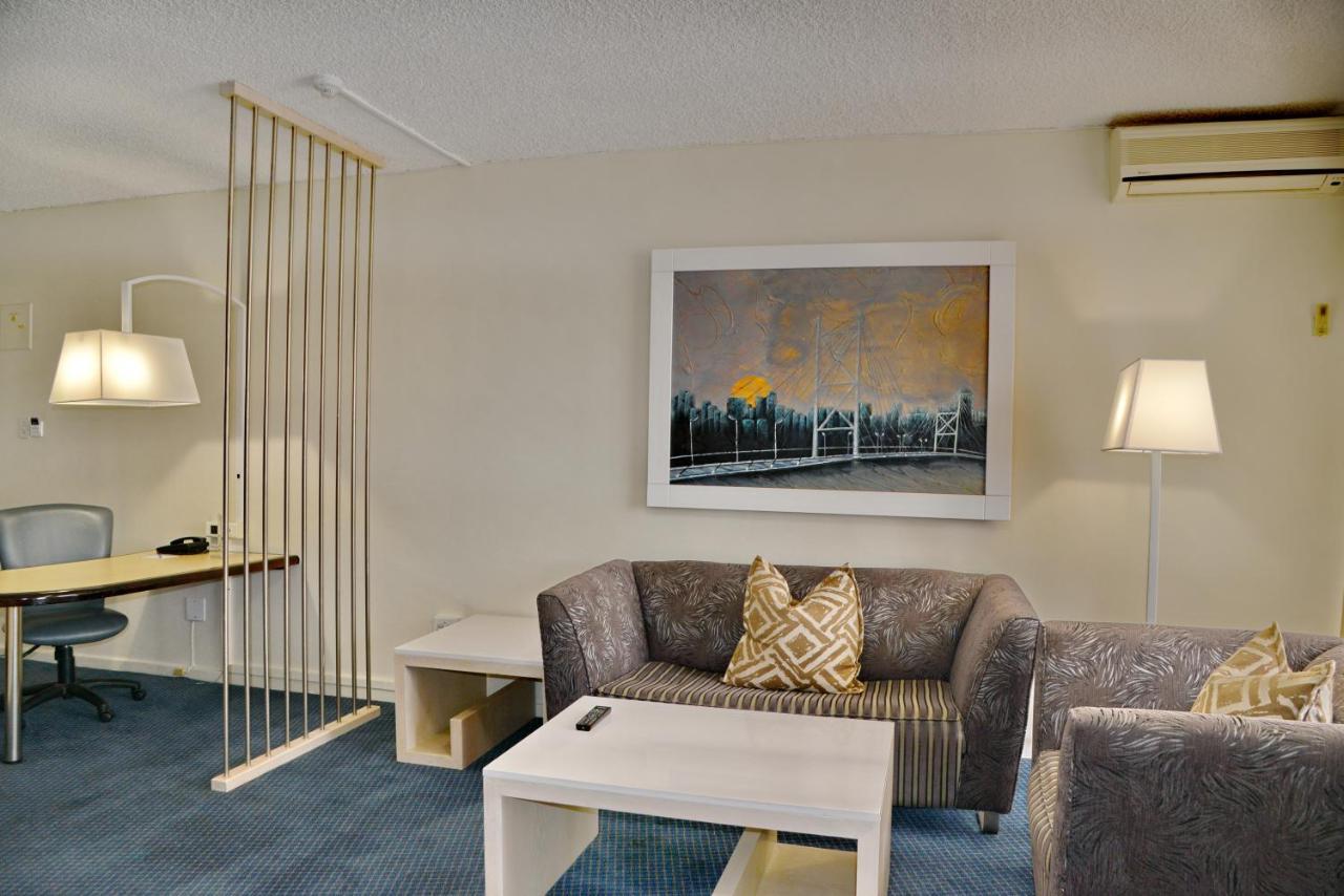 The Parktonian All Suite Hotel 约翰内斯堡 外观 照片