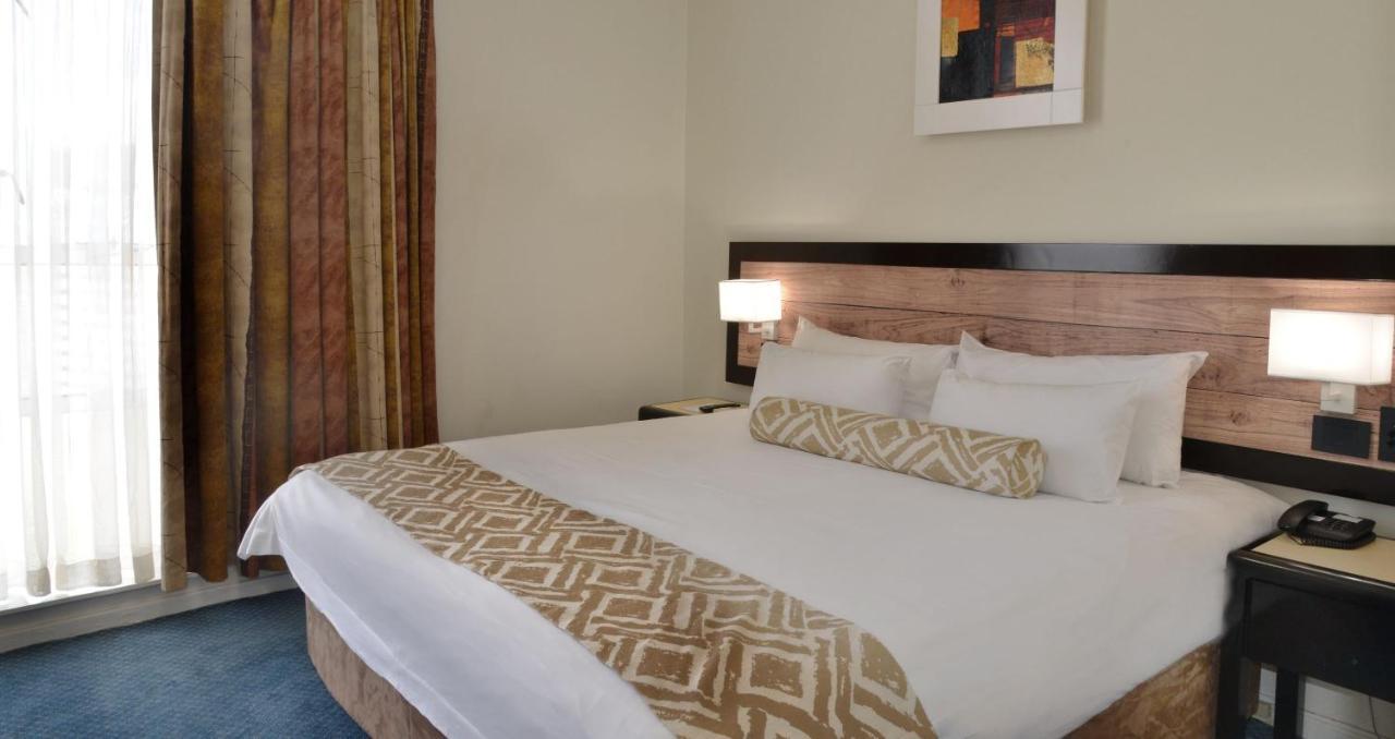 The Parktonian All Suite Hotel 约翰内斯堡 外观 照片